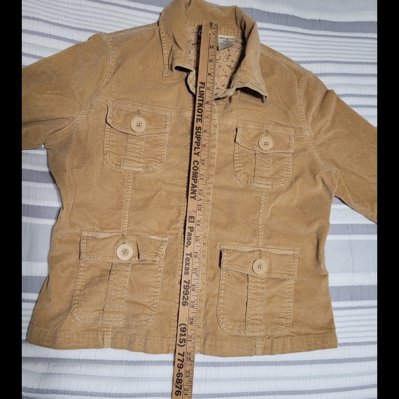 Jacket. Button up. Corduroy tan. No Boundaries XL. - Picture 4 of 7
